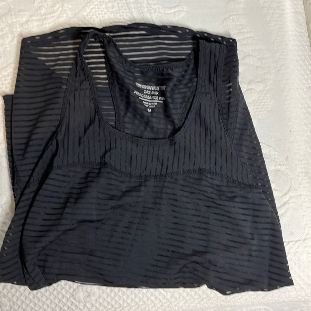 Medium see through tank